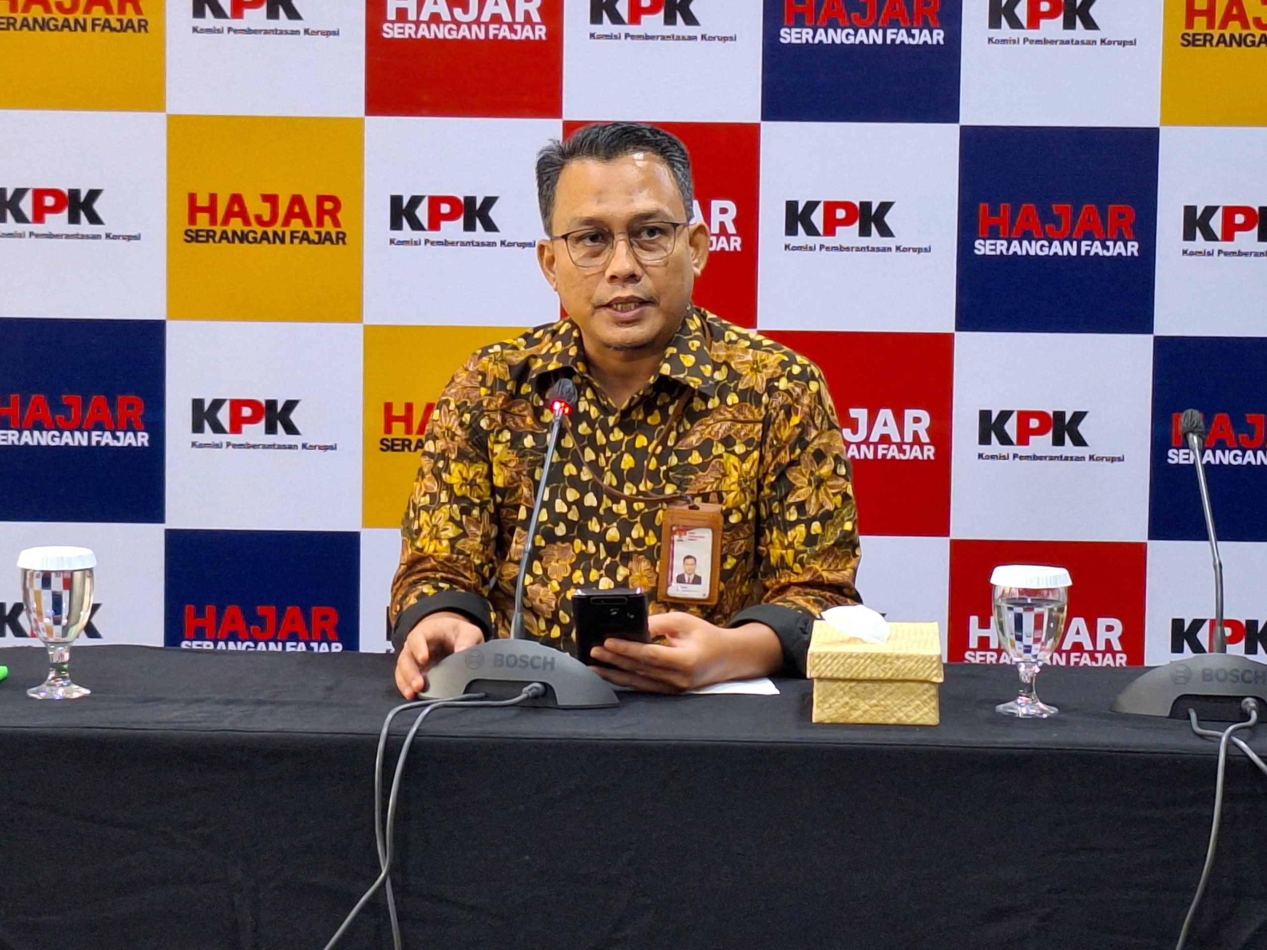 KPK Periksa Direktur PT Berkah Hijrah Halmahera Dalam Kasus Abdul Gani Kasuba 