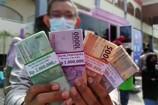 BI Siapkan Rp180,9 Triliun! Tukar Uang Baru Lebaran Kini Lebih Mudah